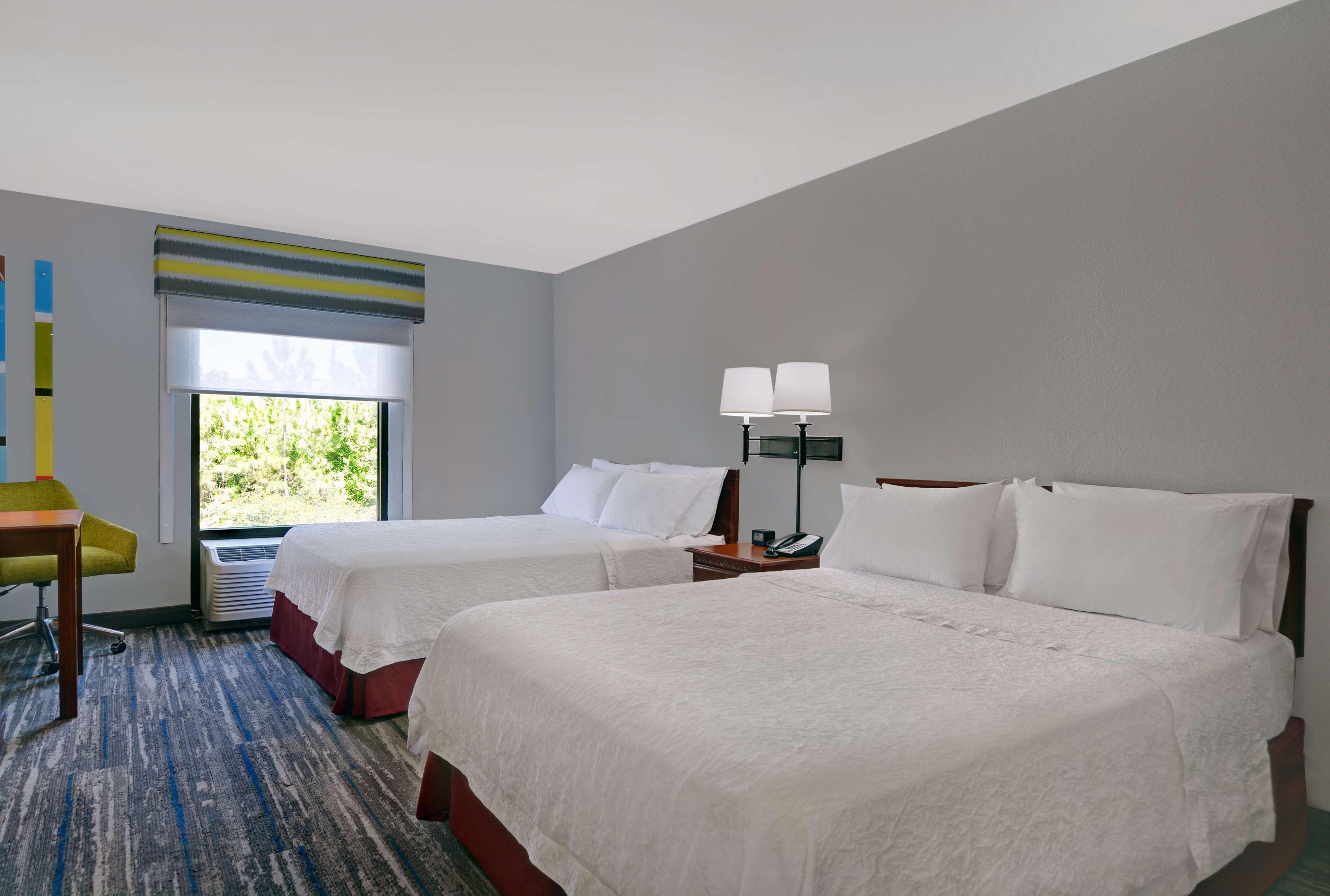 Hampton Inn By Hilton Panama City Beach Upper Grand Lagoon Екстер'єр фото