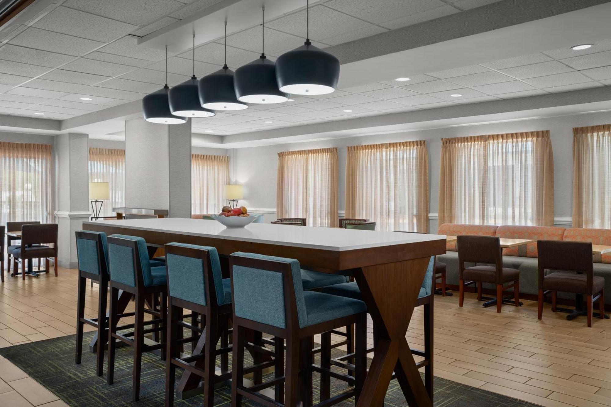 Hampton Inn By Hilton Panama City Beach Upper Grand Lagoon Екстер'єр фото